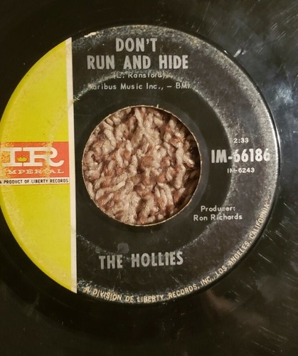45 RPM The Hollies Bus Stop Don't Run And Hide Imperial Liberty Record 66186 VG+