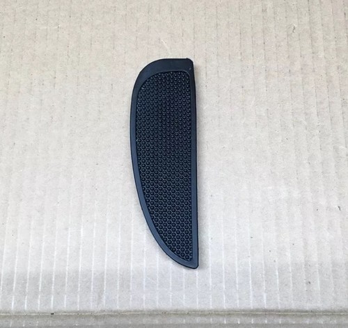 Jaguar S-Type Rear Right Door Pull Rubber Mat Liner | XR847775