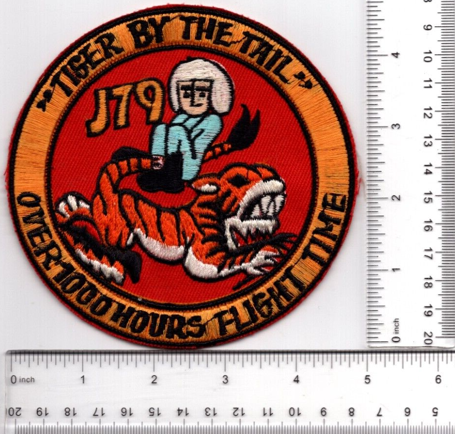 J79 TIGER BY THE TAIL パッチ J79 TIGER BY THE TAIL パッチ