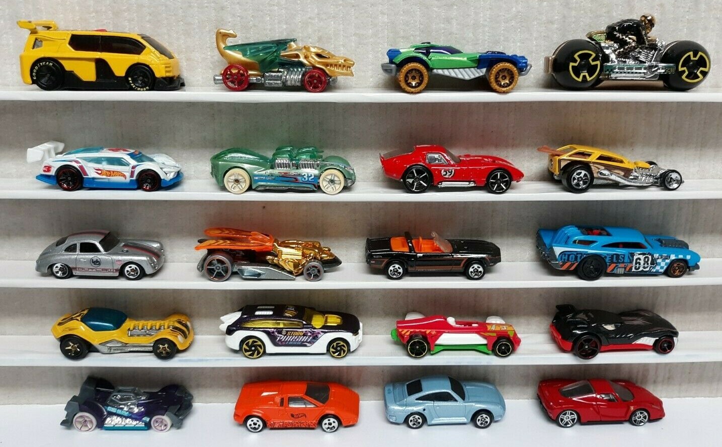 HOT WHEELS - Used Out of Box Toys Cars - MIXED UNSPECIFIED HOT WHEELS - Used Out of Box Toys Cars - MIXED UNSPECIFIED