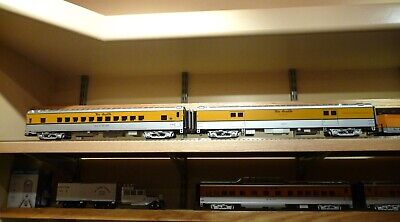 MTH O SCALE 20-69210 2-CAR SET 70' BAGGAGE/PASSENGER IN BOX EXCELLENT CONDITION
