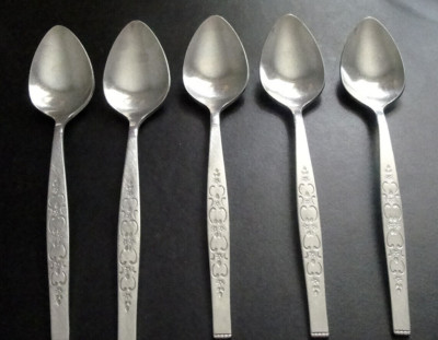 ONEIDA SPANADA STAINLESS TEASPOONS LOT 5 PC