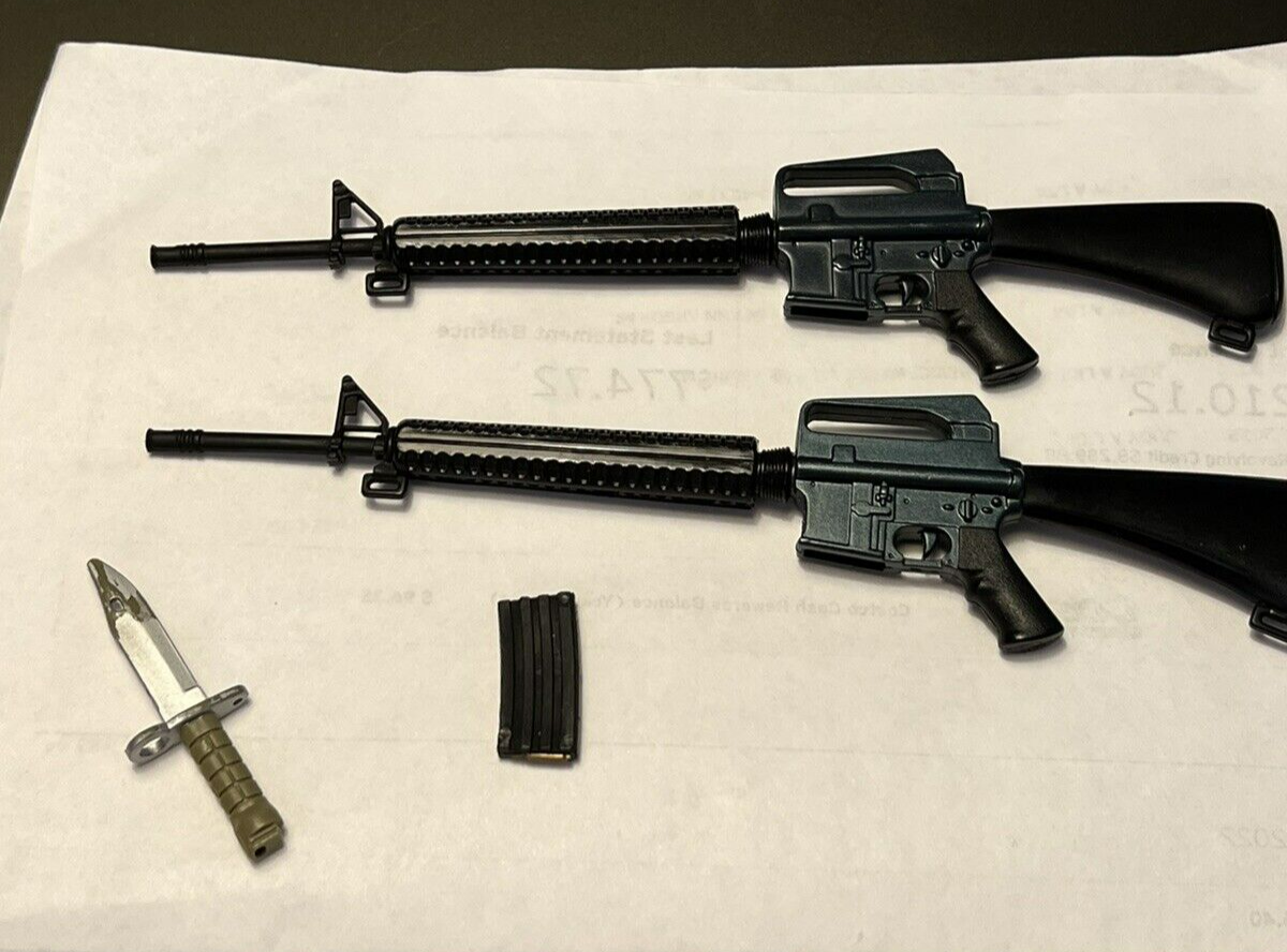 当時物　HASBRO 　GIジョー　金属製M-16付 GI JOE M16 RIFLE FOR 12