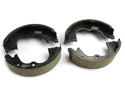 VW Crafter 7C Brake Shoe Set Rear 2N0698525