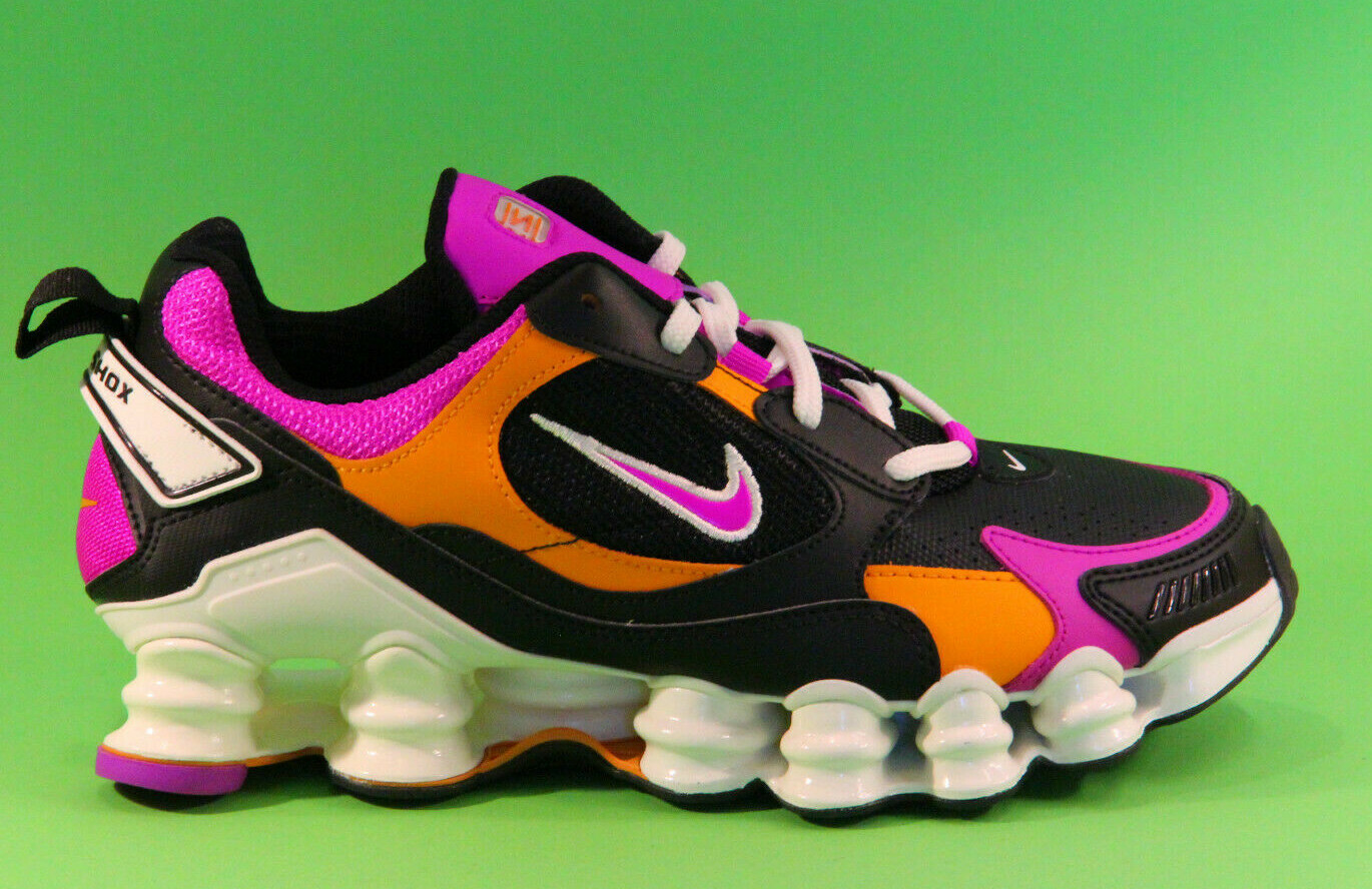 NEW RARE Nike Shox TL Nova AT8046-002 Women's US Size 7 NEW RARE Nike Shox TL Nova AT8046-002 Women's US Size 7