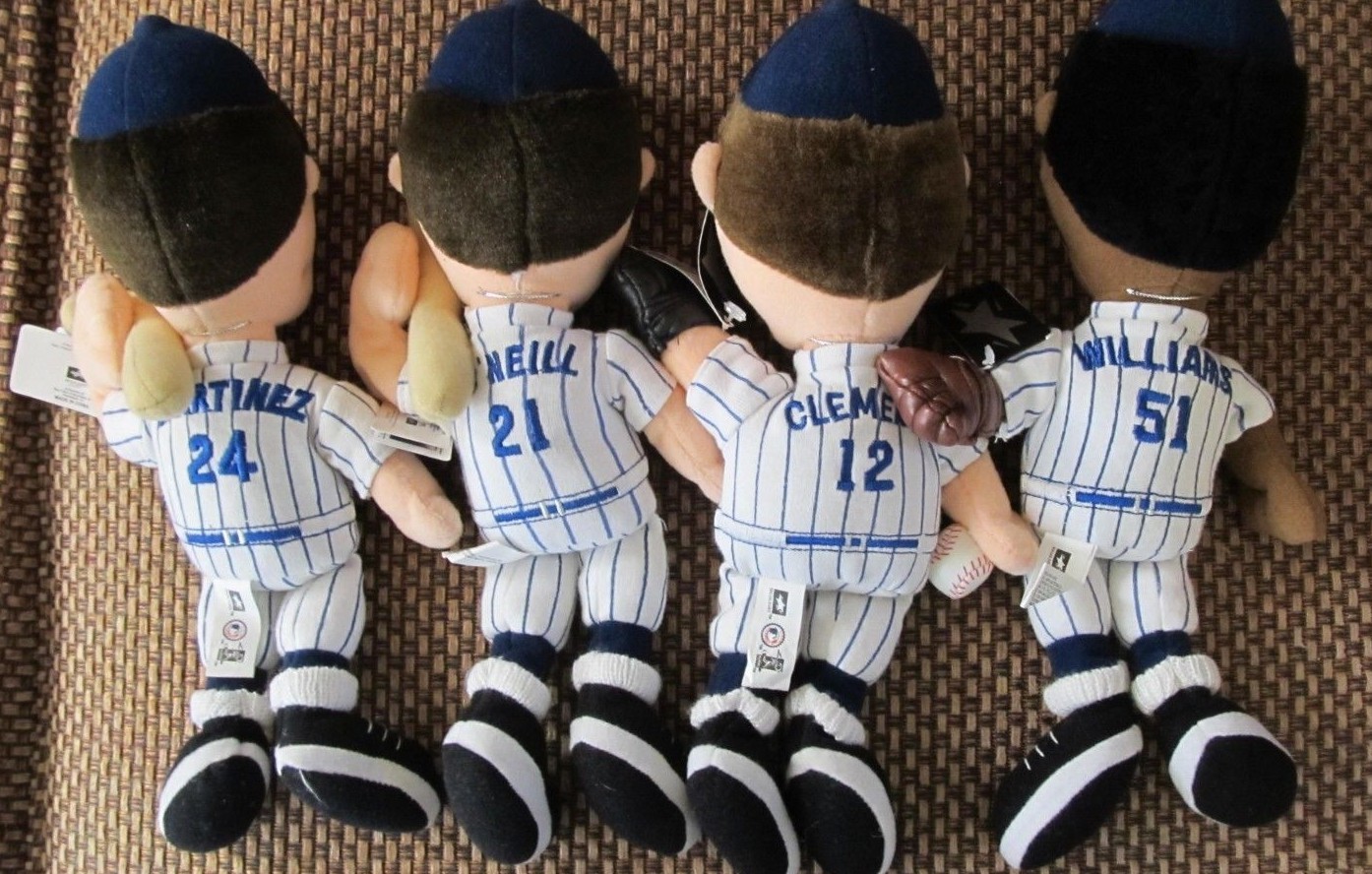 4 YANKEE BALL PLAYERS, BEAN BAG DOLLS. 11