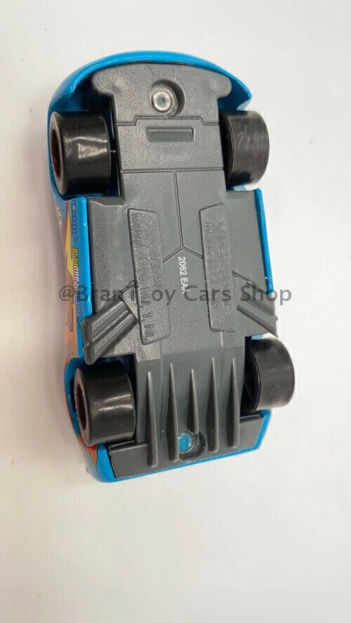 Disney Pixar Cars 2 No.95 Blue Lighting McQueen Diecast Toys Car Boy Gifts