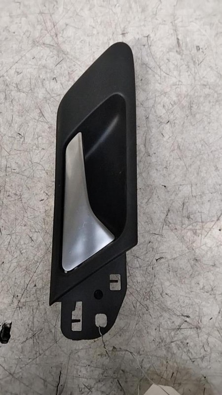 Poignee Interieur Arriere Droit Volkswagen Golf 6 5k4868714a81u