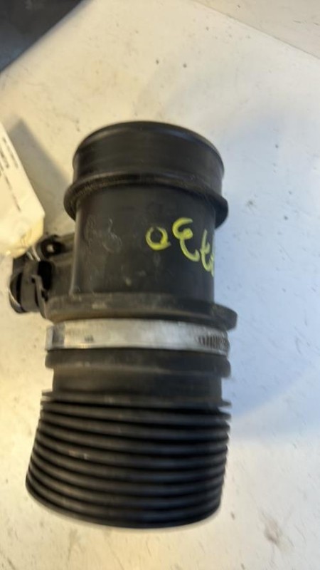 Debitmetre Opel Zafira B Phase 1 93184406