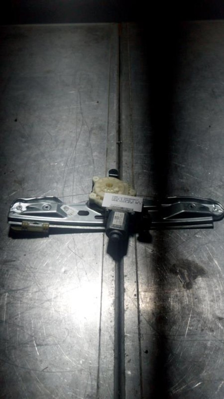 Leve Vitre Electrique Arriere Gauche Ford Focus 3 Phase 2 1870372