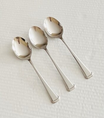 Oneida SSS Stainless USA Maestro St Leger 3 Oval Soup Spoons Glossy