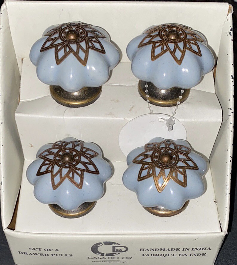 Set Of 4 Casa Decor Decorative Door Knobs in Reigate, Surrey Gumtree