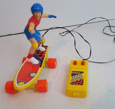 Vintage Radio Shack Wired Remote Control Electronic Skateboard Figure