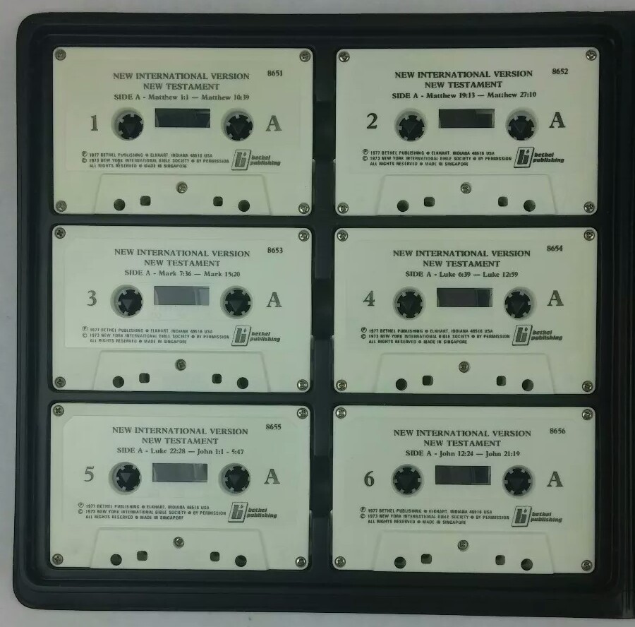 Holy Bible On Cassette 12 Tapes New Testament International By Bill Pearce
