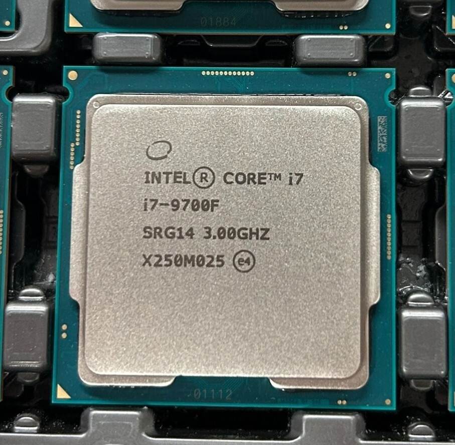 intel core i7 9700K Z390 メモリ32GB TT簡易水冷 71OVOZJaHbL._UF350,350_QL80_.jpg