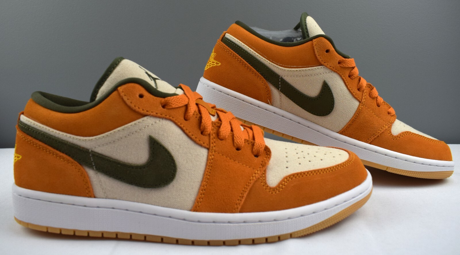 Nike Air Jordan 1 Low SE Medium Olive Light Curry Sail