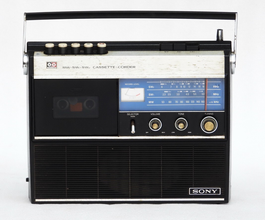 その他 CASSETTE CORDER 3BANDS RADIO CF-1790B 1970's Sony AM/FM Radio Cassette-Corder w/ Case | Model CF