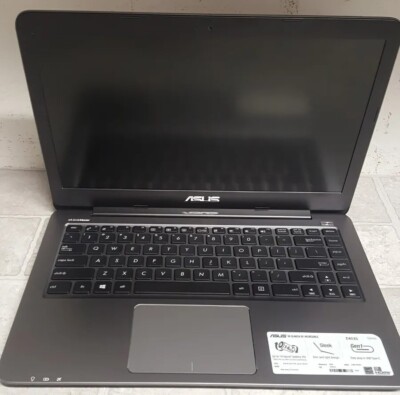 Asus E403S 14'' Laptop Pentium N3700 @ 1.60 GHz BAD BATTERY/NO POWER ADAPTER