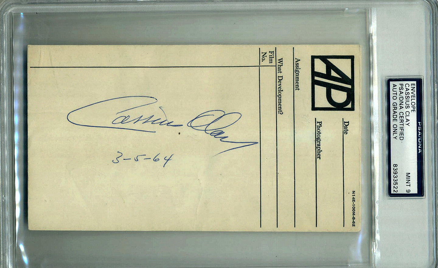 1964 CASSIUS CLAY--MUHAMMAD ALI AUTOGRAPH with HISTORICAL SIGNIFICANCE PSA/DNA 9