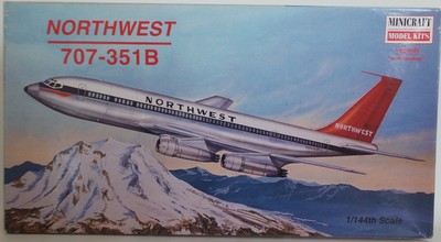AVIATION : NORTHWEST 707-351-B 1/144 SCALE MODEL KIT MADE BY MINICRAFT
