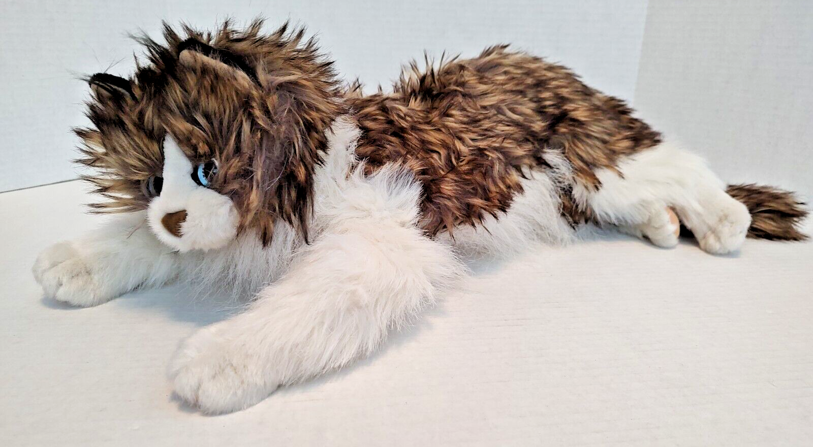 Folkmanis Large Ragdoll Cat Hand Puppet Life Size Plush Stuffed Animal