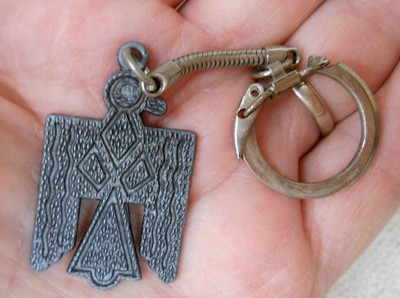 VINTAGE THUNDERBIRD METAL KEY CHAIN KEYCHAIN AMERICAN INDIAN TOTEM  #3