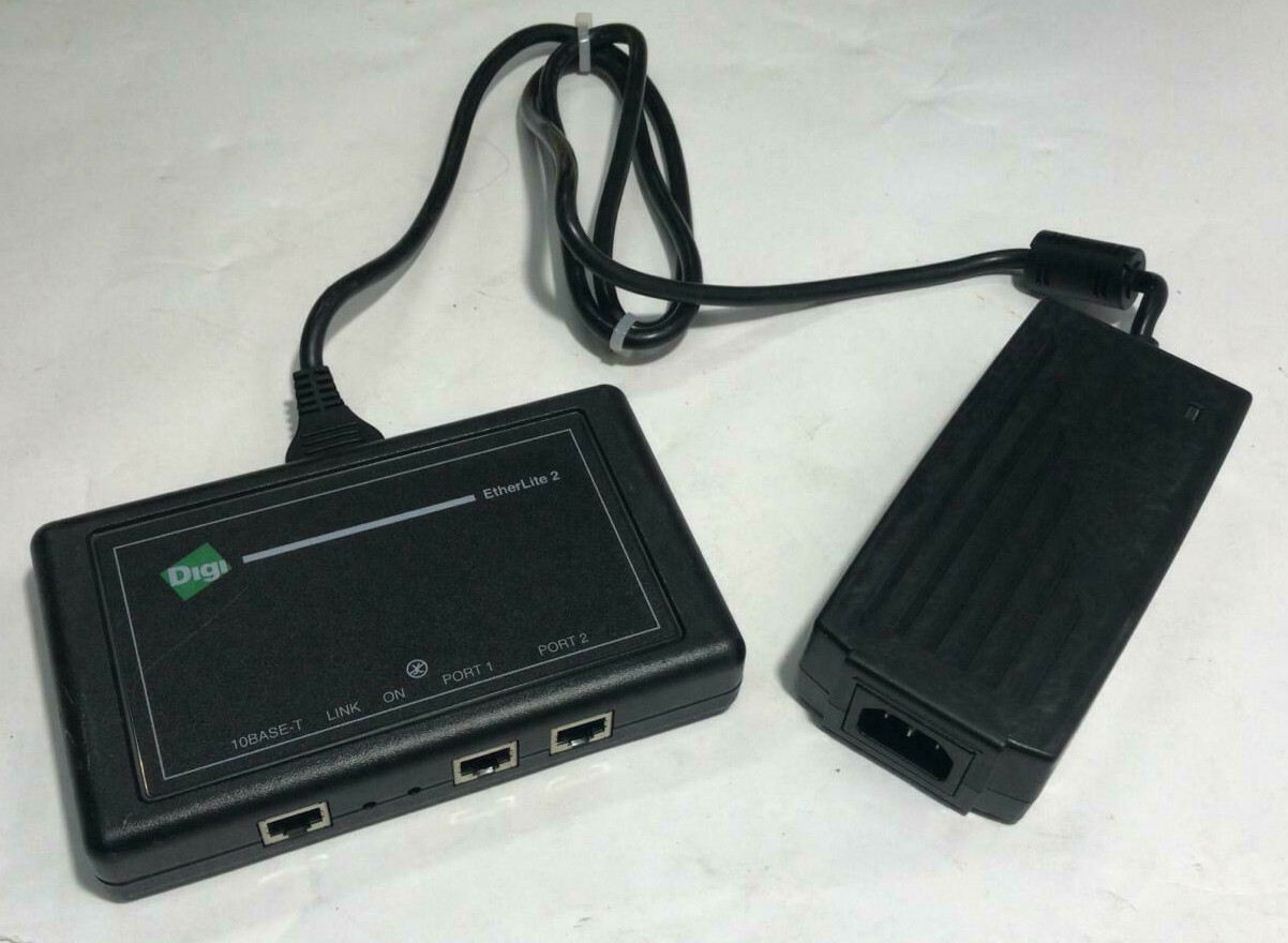 ✓ DIGI Etherlite 2 Model: E165880 PN: 50000989-01P w/ Power
