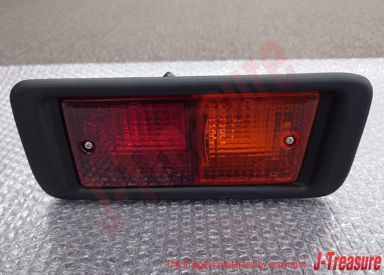 TOYOTA LAND CRUISER 70 Genuine Rear Bumper Combination Lamp