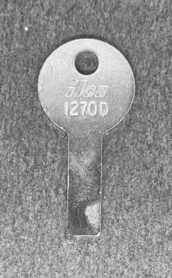 Lot of (5) 1270D Type Flat Steel Key Blanks