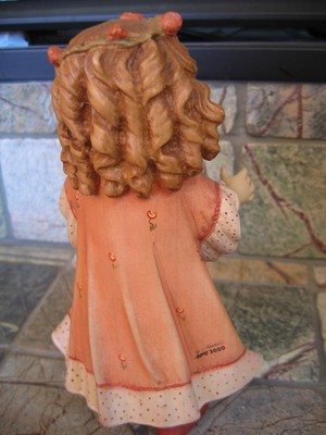 Vtg DOLFI HAND CARVED WOOD DOLL 8