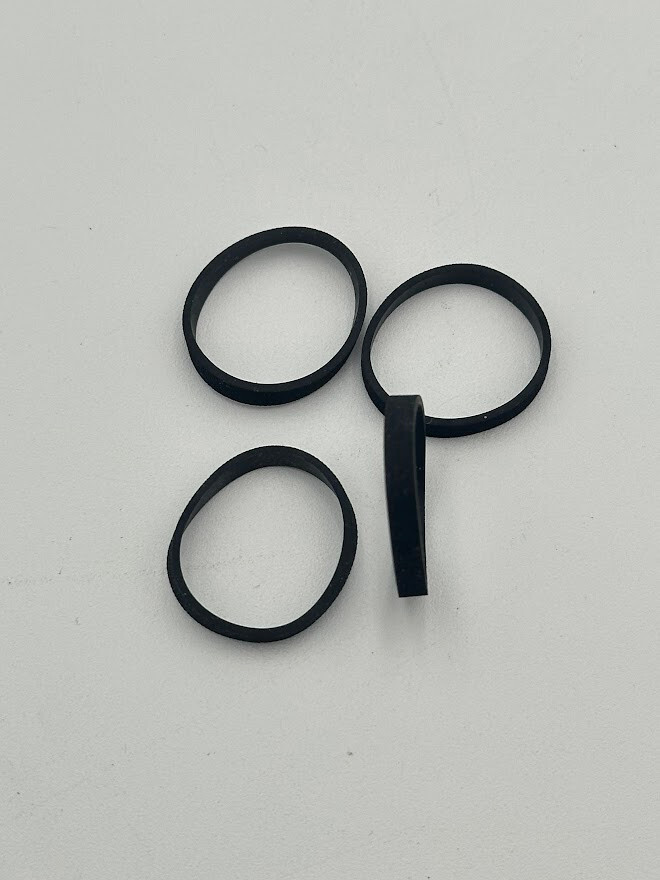 4 USA Trains R22-137 Rubber Traction Tires For USA Trains &Aristo-Craft Diesels 