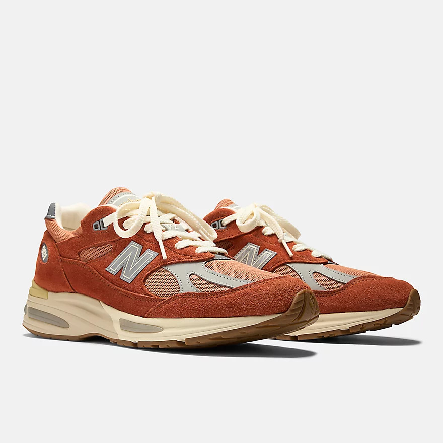 New Balance Men's Lifestyle Shoes Made in UK 991v2 Vintage Sports