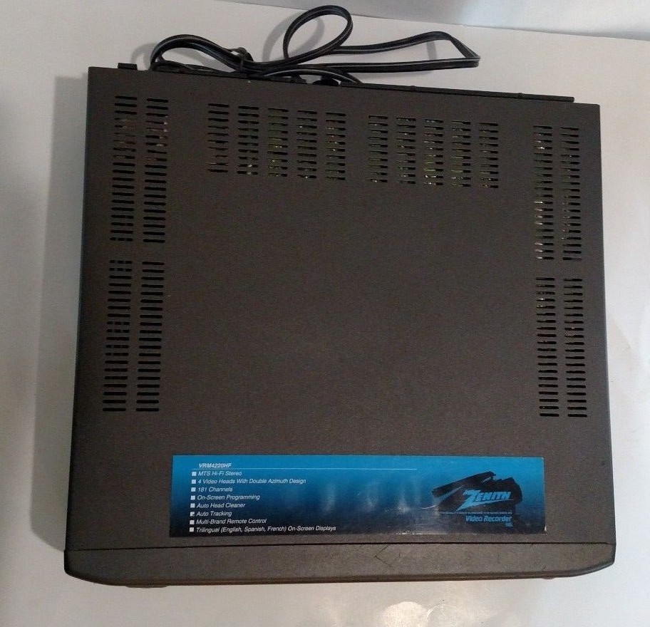 Zenith VHS player VCR VRM4220HF with remote pre-owned working condition