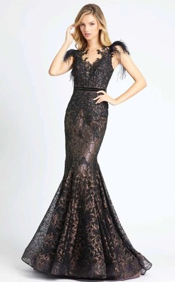 Вечернее кружевное платье с высоким воротом и перьями от Mac Duggal, Черный, 6