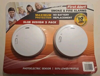First Alert Photoelectric Smoke Alarm 2 Pack 10 YR P1210CP2 - New / Sealed