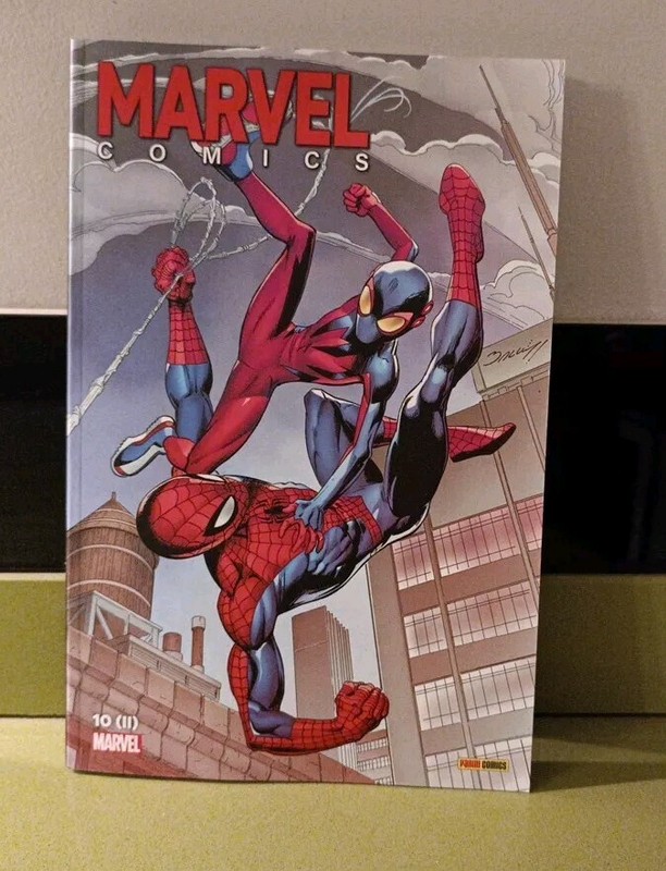 Marvel Comics (Ii) # 10 Couverture RÃGuliÃRe Duggan Slott Oct. 2024 Spider-Man