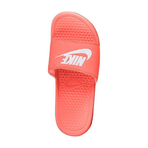 Travis Barker E Tutti Gli Ultimi Problemi Di Salute - Radiofreccia - Foto 3