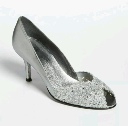 STUART WEITZMAN コルティ エンヘリッシュ ハレエ フラット STUART WEITZMAN CHANTELLE $398 SILVER LACE EVENING PEEPTOE