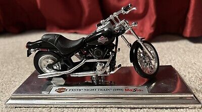 Maisto Harley Davidson 1999 FXSTB Night Train 1:18 Die Cast Motorcycle