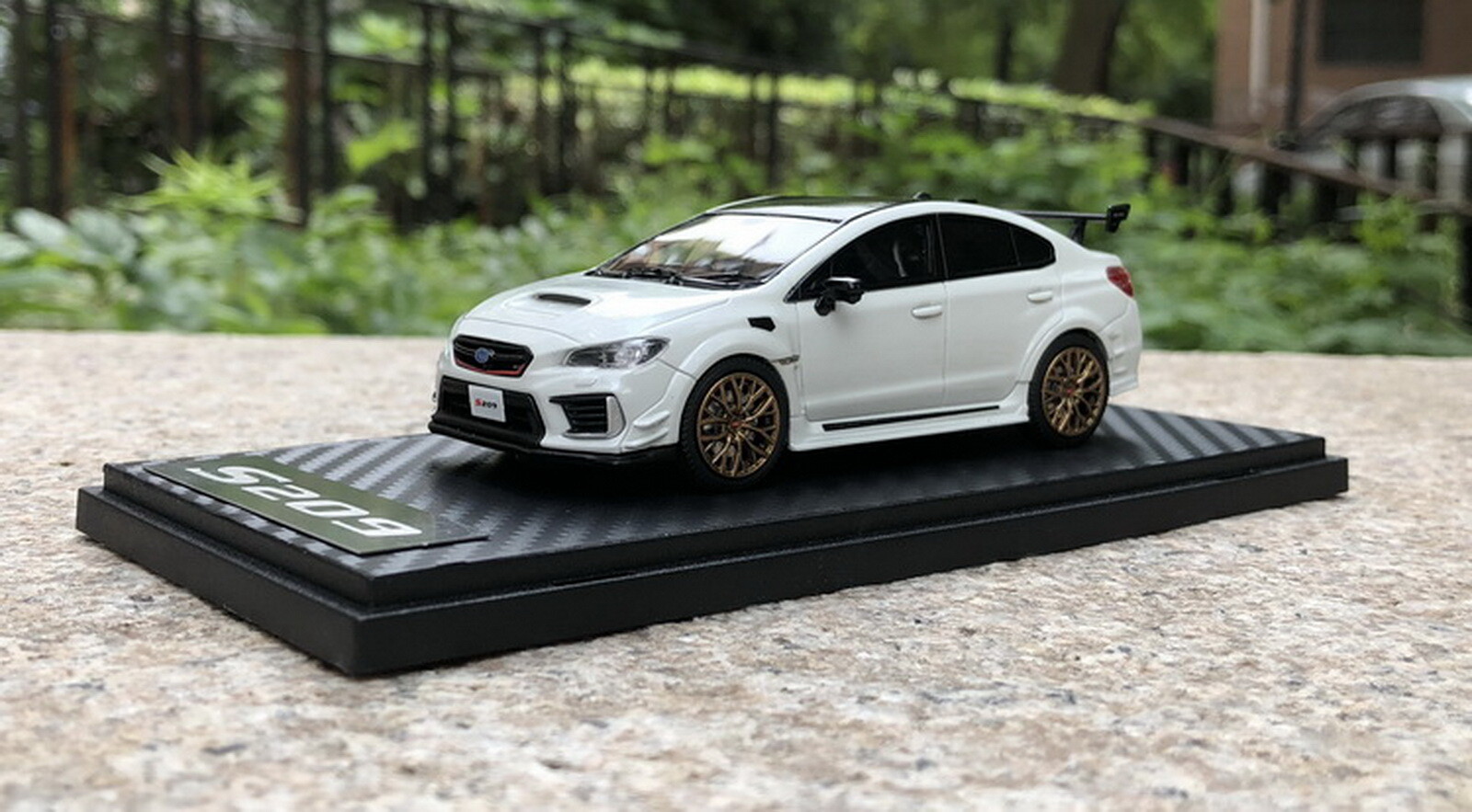 1/43 京商　kyosho スバル　wrx sti s209 Kyosho No.19 Subaru WRX STI S209 Minicar 1/64 Family Mart