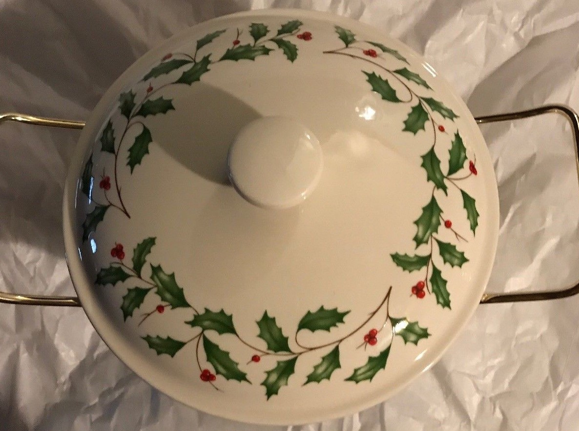 Lenox Dimensions Collection Holiday Chafing Warming Dish with Lid 1 qt