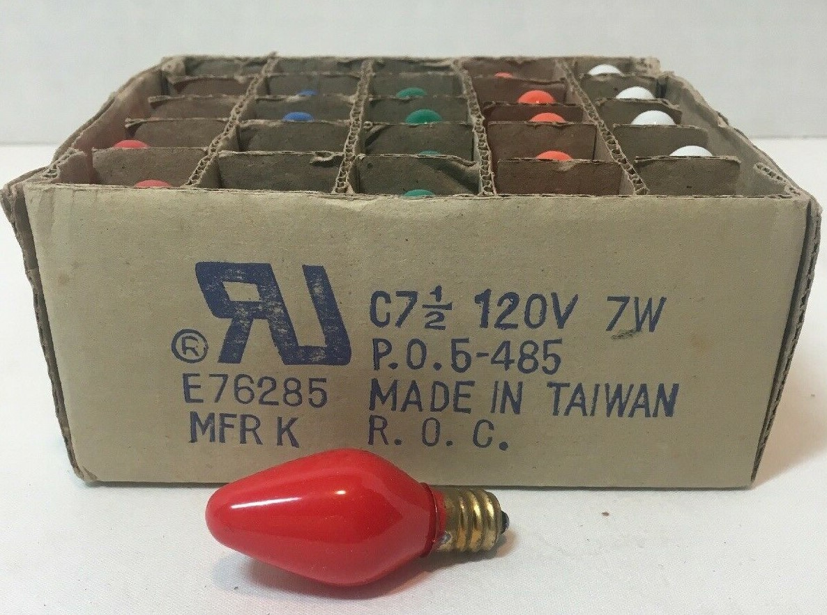 25 Vintage Christmas Light Bulbs  Colored C7 1/2