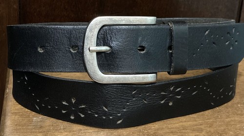 未使用　TOMORROWLAND Dark green leather belt Canyon-Lake-Embossed-Leather-