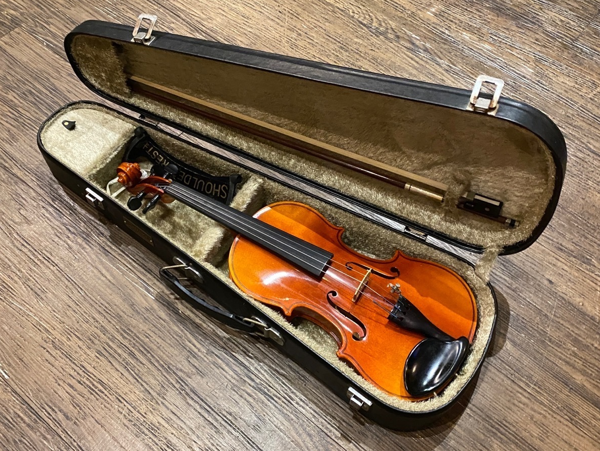 SUZUKI バイオリン No.220 1/4 1994年 ハードケース 弓付き SUZUKI バイオリン No.220 1/4 1994年 ハードケース 弓付き