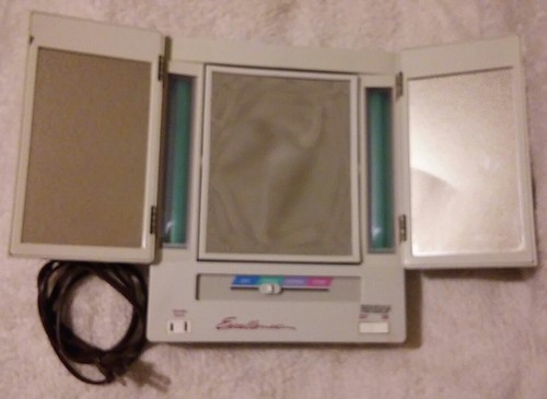 EXCELLENCE MAKEUP MAGNIFY MIRROR 4 Setting Tri Fold MODEL EM 8 Cosmetic Vintage