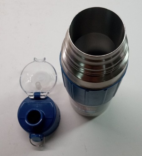 Thermos Silver/Blue Vacuum Insulated 18 Oz Stainless Steel Bottle