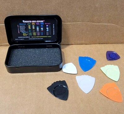 Lot of 7 Awe In One Guitar Picks Assorted Designs New With Tin