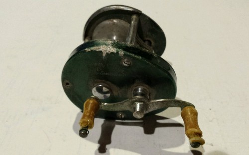 Vintage Direct drive by shakespeare no.1926 Fishing Casting