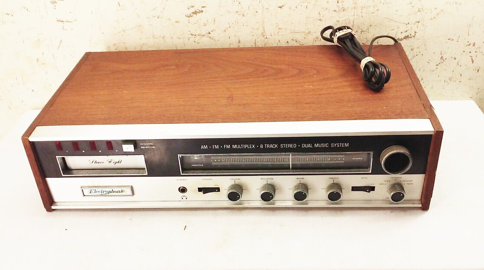 Vtg Electrophonic T344 AM/FM stereo 8-track player system Vtg Electrophonic T344 AM/FM stereo 8-track player system