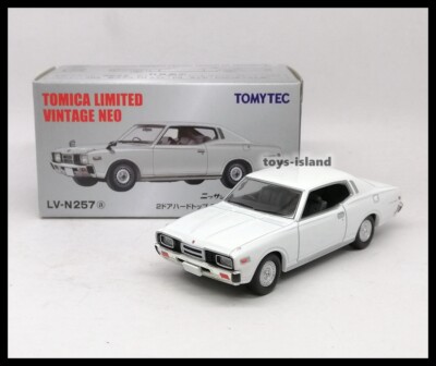 【新品】TOMICA LIMITED VINTAGE ニッサン グロリア 2台。 新品】TOMICA LIMITED VINTAGE ニッサン グロリア 2台。 TOMYTEC